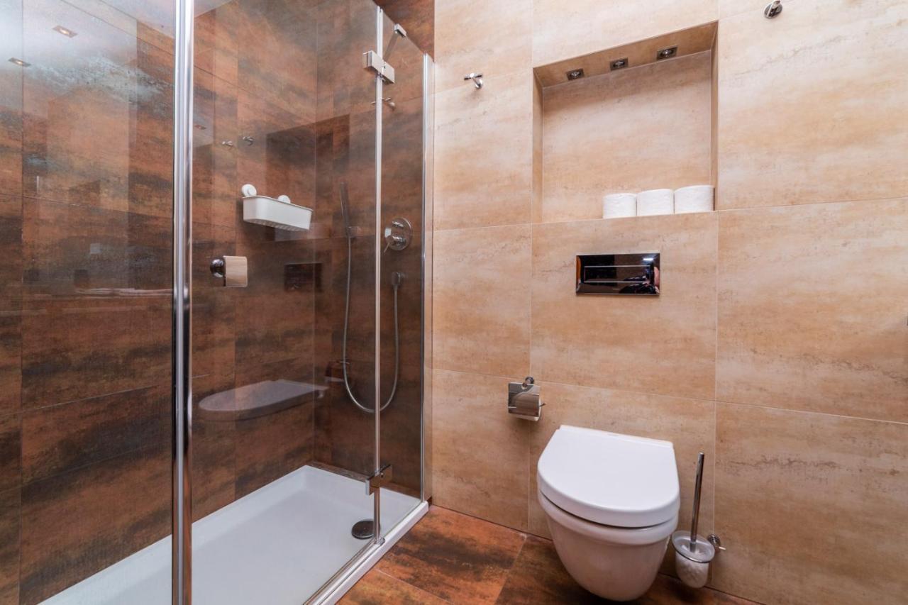 גדנסק Broadway - Neptun Park By Oneapartments מראה חיצוני תמונה