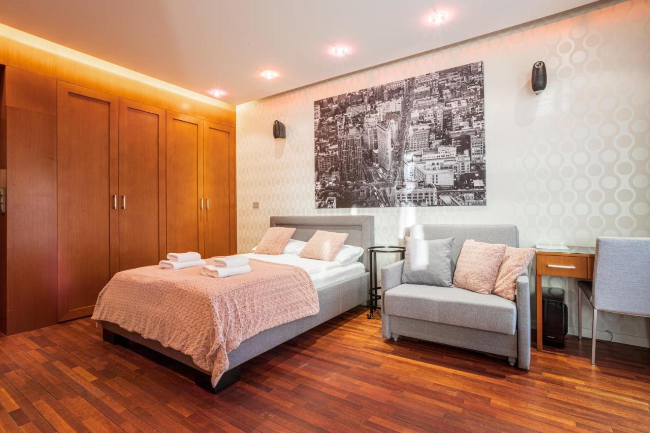 גדנסק Broadway - Neptun Park By Oneapartments מראה חיצוני תמונה